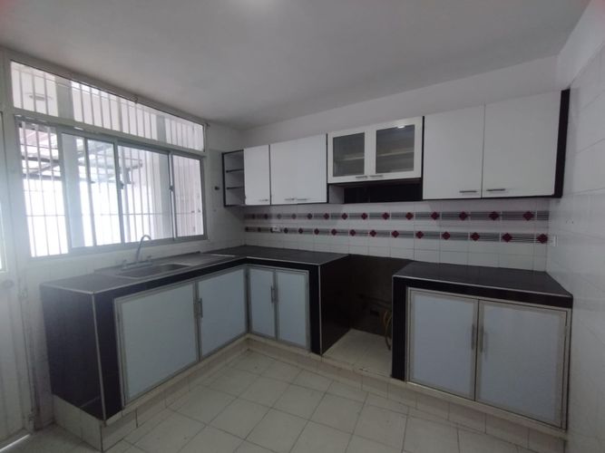 Casa de 3 alcobas en venta en Bellavista, Cúcuta, 200 m² · foto 2 de 24