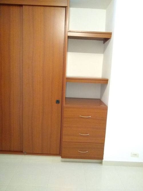 Apartamento de 3 alcobas en venta en Prados Del Este, Cúcuta, 84 m² · foto 11 de 24