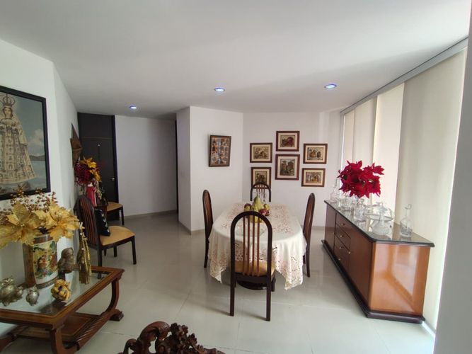 Apartamento de 3 alcobas en venta en Bellavista, Villa del Rosario, 125 m² · foto 2 de 20