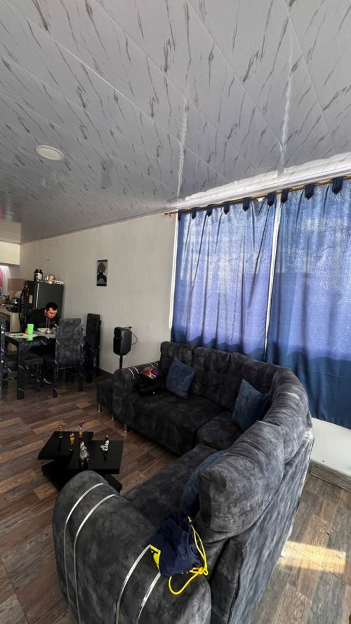 Casa de 8 alcobas en venta en 8 De Diciembre, Cúcuta, 84 m² · foto 4 de 12