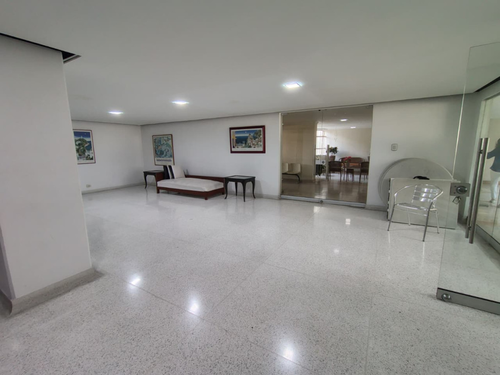 Apartamento en venta en La Riviera, Cúcuta · foto 8 de 21
