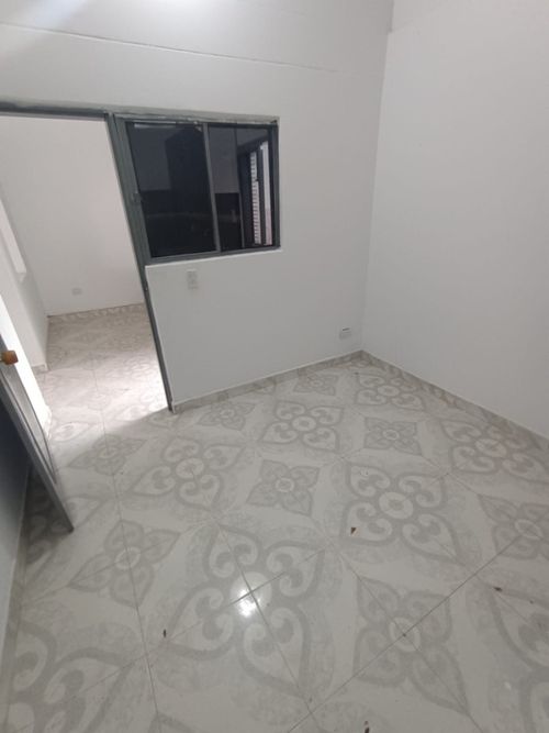 Casa de 2 alcobas en venta en Chaparral, Los Patios, 52 m² · foto 9 de 16