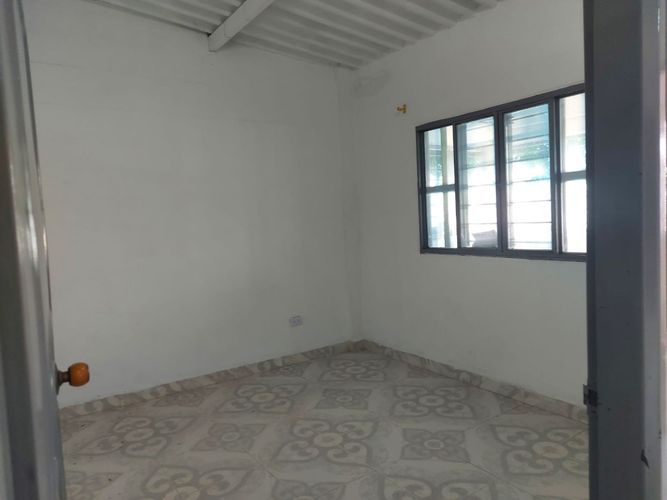 Casa de 2 alcobas en venta en Chaparral, Los Patios, 52 m² · foto 15 de 16
