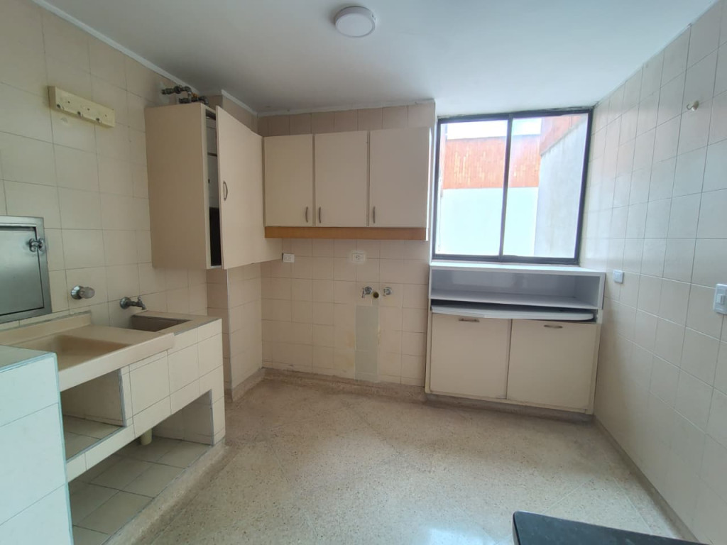 Apartamento en venta en Caobos, Cúcuta · foto 4 de 24