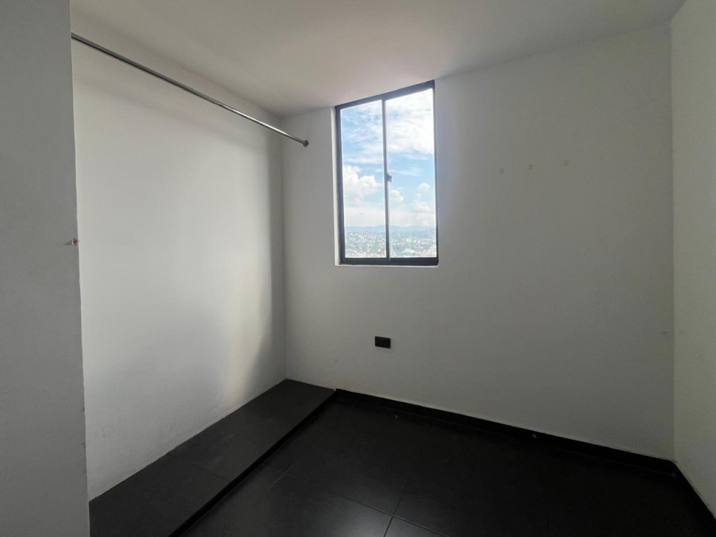 Apartamento en venta en Guaymaral, Cúcuta · foto 7 de 17