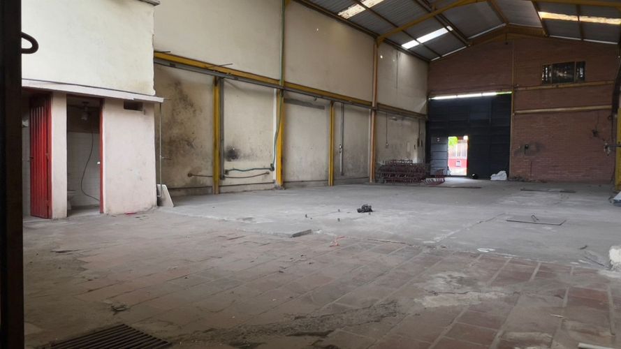 Bodega en venta en El Llano, Cúcuta, 425 m² · foto 4 de 8