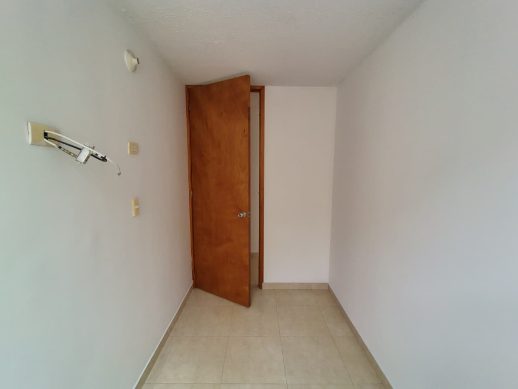 Apartamento en venta en Prados Del Este, Cúcuta · foto 5 de 14