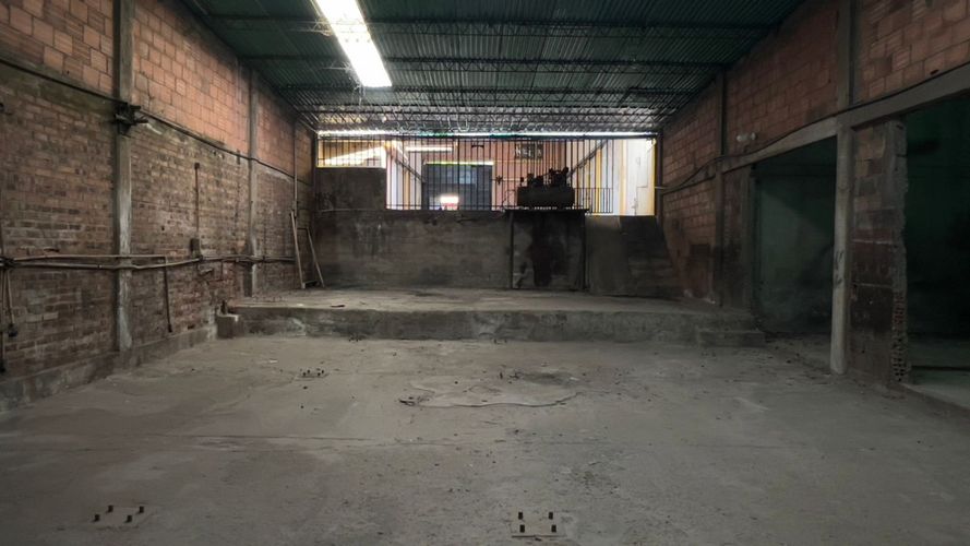 Bodega en venta en El Llano, Cúcuta, 425 m² · foto 6 de 8