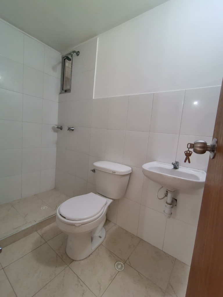 Apartamento en venta en Prados Del Este, Cúcuta · foto 13 de 14