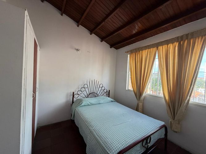 Casa de 4 alcobas en venta en Cr. Vizcaya, Los Patios, 157 m² · foto 12 de 23