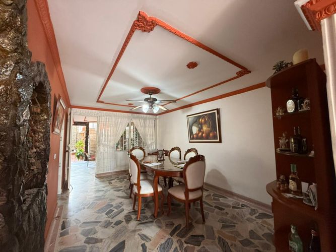 Casa de 4 alcobas en venta en Cr. Vizcaya, Los Patios, 157 m² · foto 20 de 23