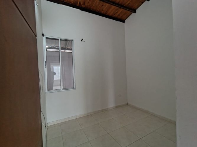 Casa de 3 alcobas en venta en Ub. Portal De Los Alcaceres, Villa del Rosario, 102 m² · foto 9 de 17
