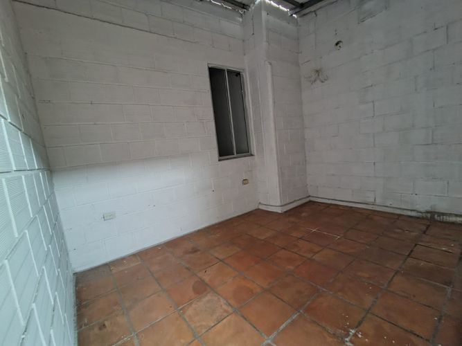 Casa de 3 alcobas en venta en Ub. Portal De Los Alcaceres, Villa del Rosario, 102 m² · foto 10 de 17
