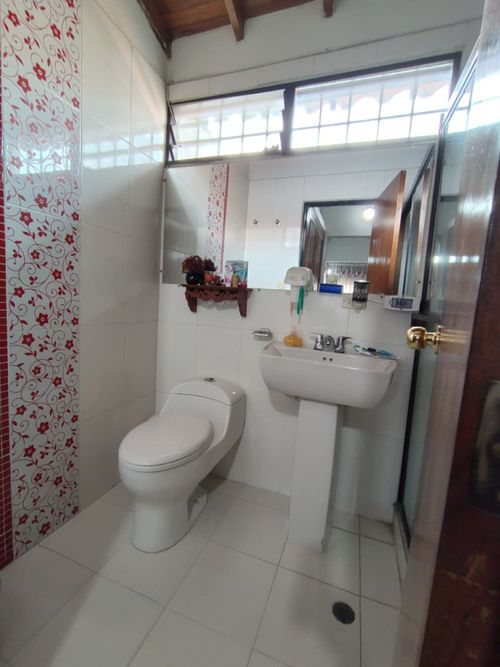 Casa de 4 alcobas en venta en Ceiba Ii, Cúcuta, 142 m² · foto 8 de 24