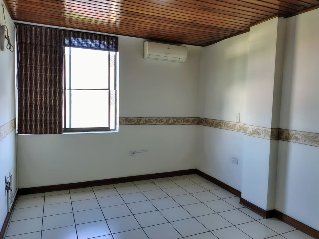 Apartamento en venta en La Playa, Cúcuta · foto 8 de 15