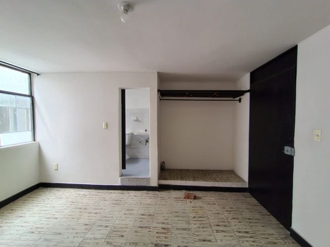 Edificio en venta en Quinta Oriental, Cúcuta, 970 m² · foto 19 de 24