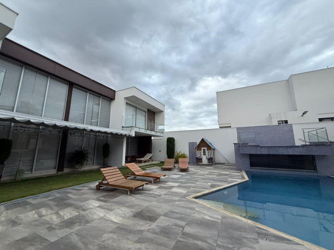 Casa de 12 alcobas en venta en California, Los Patios, 1250 m² · foto 5 de 24