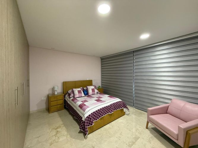 Casa de 12 alcobas en venta en California, Los Patios, 1250 m² · foto 7 de 24