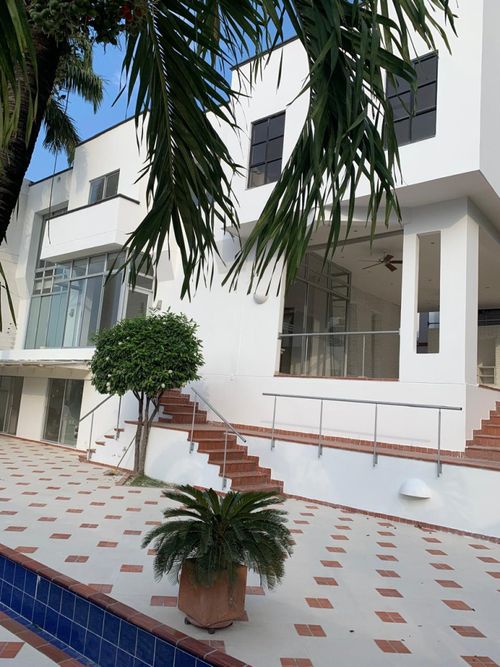 Casa de 5 alcobas en venta en Patios Centro, Los Patios, 641 m² · foto 3 de 11