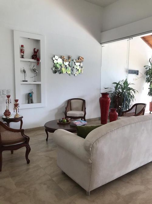 Casa de 4 alcobas en venta en California, Los Patios, 233 m² · foto 8 de 22