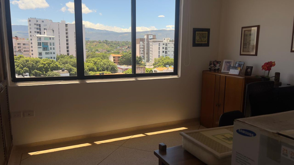Apartamento en venta en La Riviera, Cúcuta · foto 4 de 16