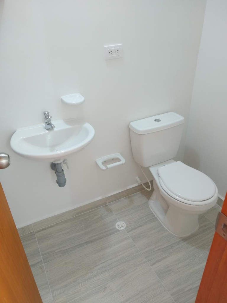 Apartamento en venta en Prados Del Este, Cúcuta · foto 5 de 18