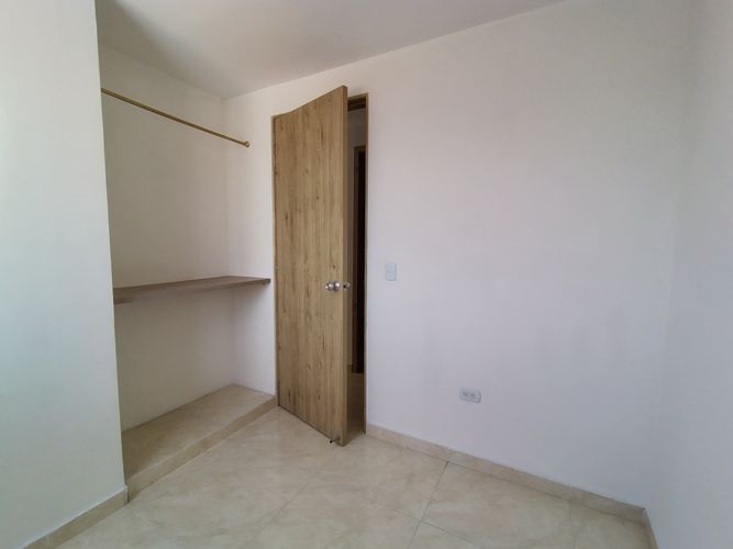 Apartamento de 3 alcobas en venta en Patios Centro, Los Patios, 53 m² · foto 5 de 16