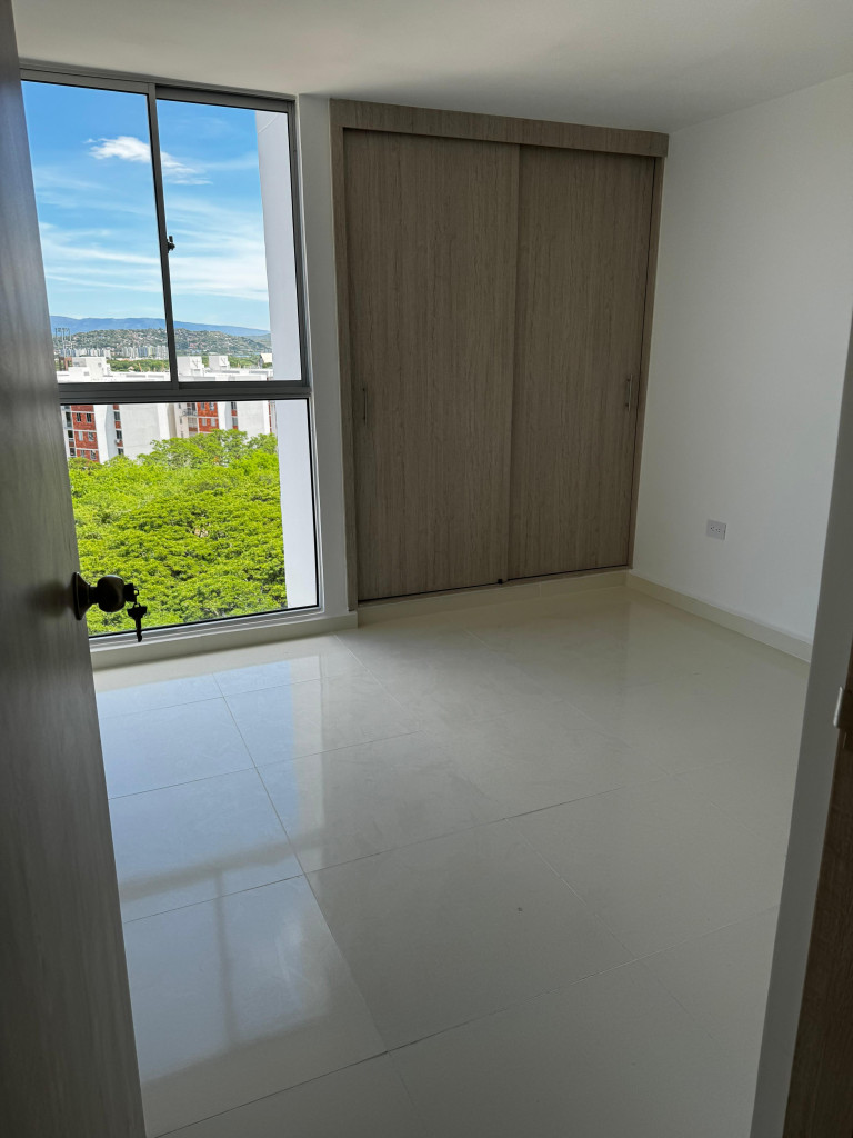 Apartamento en venta en Prados Del Este, Cúcuta · foto 4 de 14