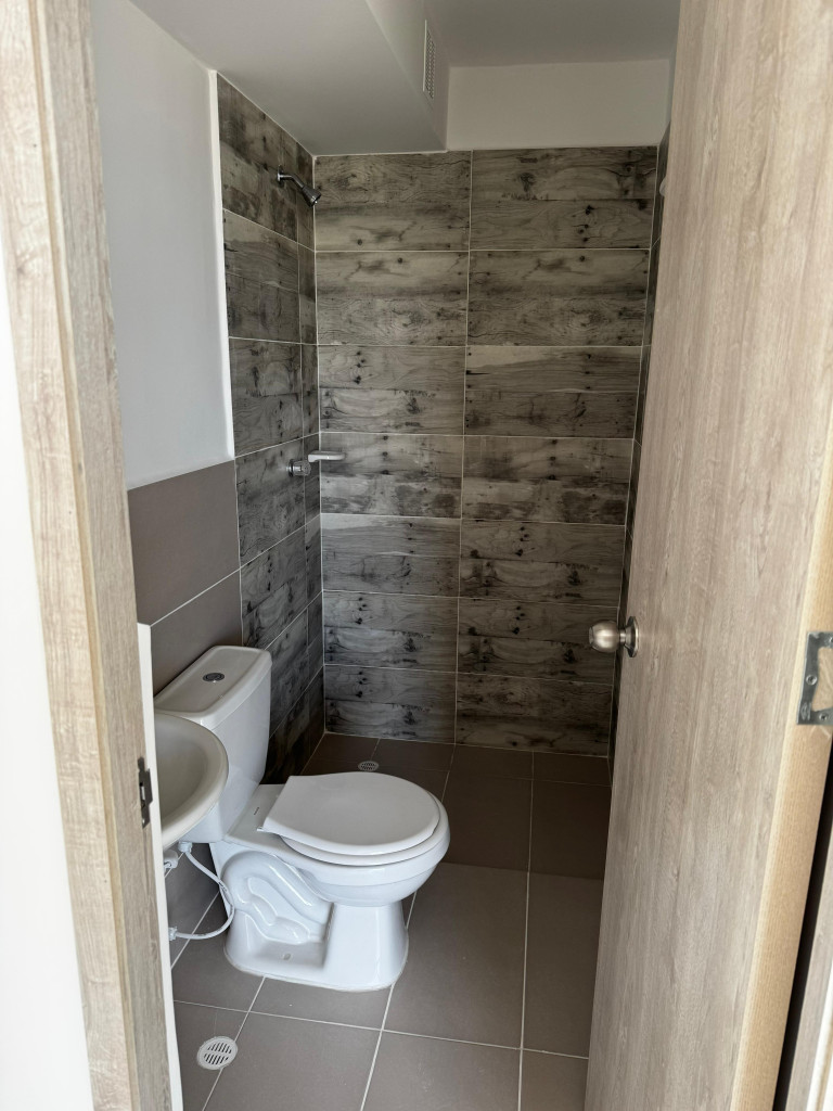 Apartamento en venta en Prados Del Este, Cúcuta · foto 14 de 14