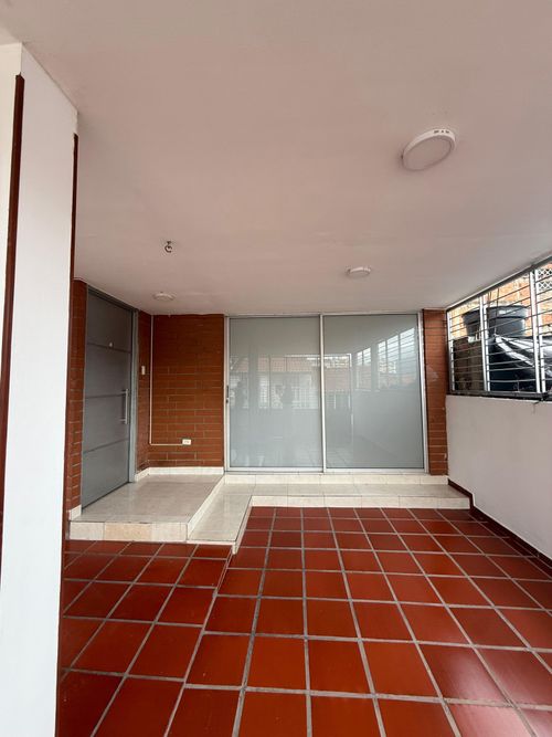 Casa de 3 alcobas en venta en Antonio Navarro, Villa del Rosario, 293 m² · foto 17 de 22