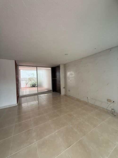 Casa de 3 alcobas en venta en Antonio Navarro, Villa del Rosario, 293 m² · foto 18 de 22