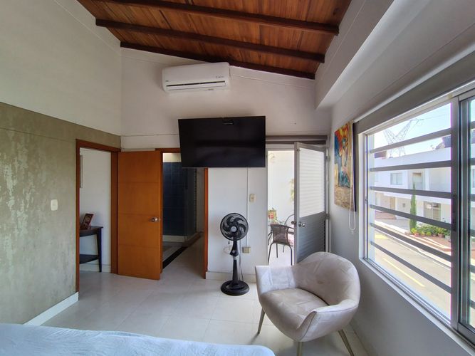 Casa de 3 alcobas en venta en La Floresta, Los Patios, 104 m² · foto 5 de 23