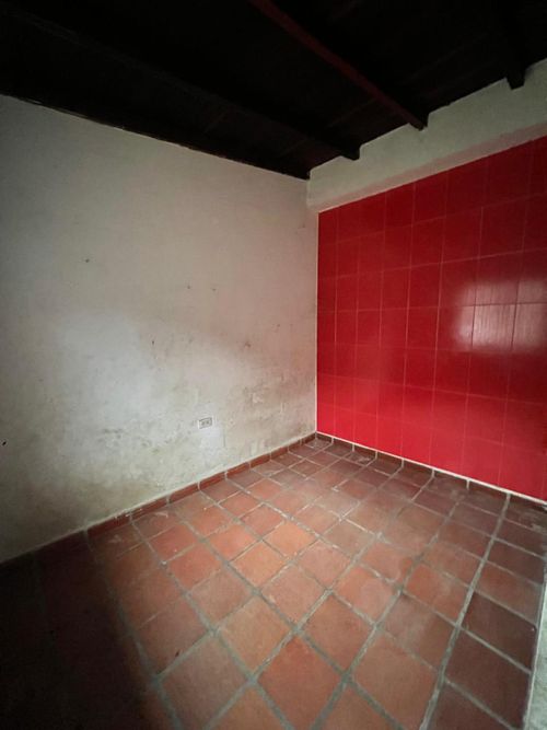 Bodega en venta en El Salado, Cúcuta, 350 m² · foto 5 de 6