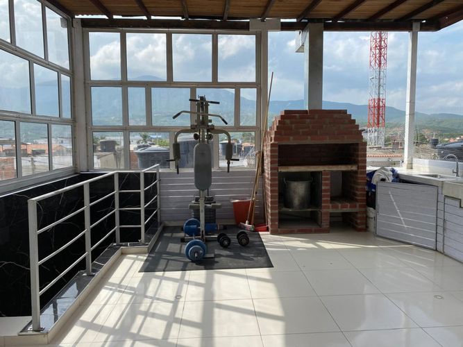 Casa de 3 alcobas en venta en Pisarreal, Los Patios, 270 m² · foto 6 de 24