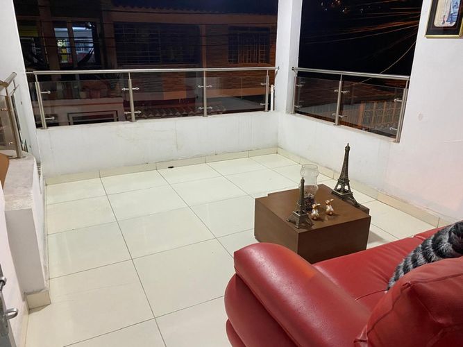 Casa de 3 alcobas en venta en Pisarreal, Los Patios, 270 m² · foto 13 de 24
