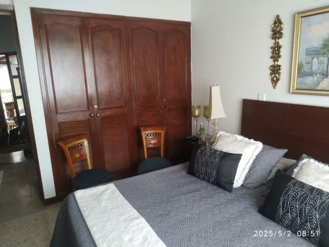 Casa de 3 alcobas en venta en Villa Antigua, Villa del Rosario, 210 m² · foto 3 de 11