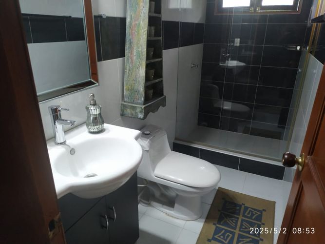 Casa de 3 alcobas en venta en Villa Antigua, Villa del Rosario, 210 m² · foto 10 de 11