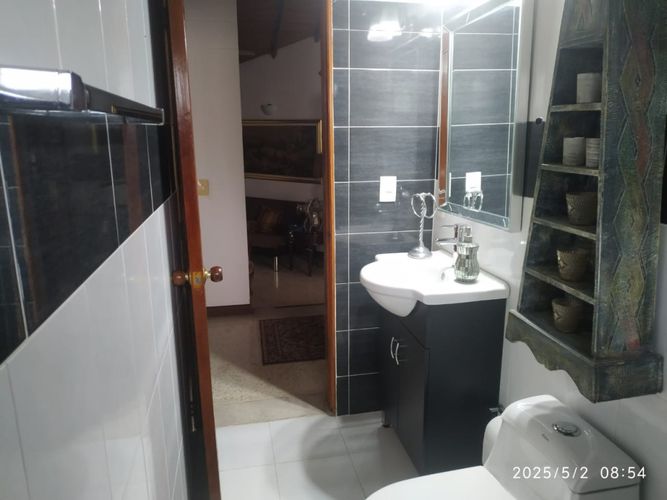 Casa de 3 alcobas en venta en Villa Antigua, Villa del Rosario, 210 m² · foto 11 de 11