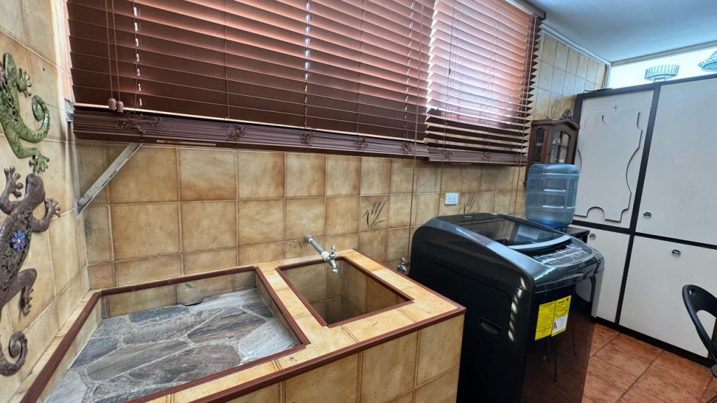 Apartamento en venta en La Riviera, Cúcuta · foto 6 de 24
