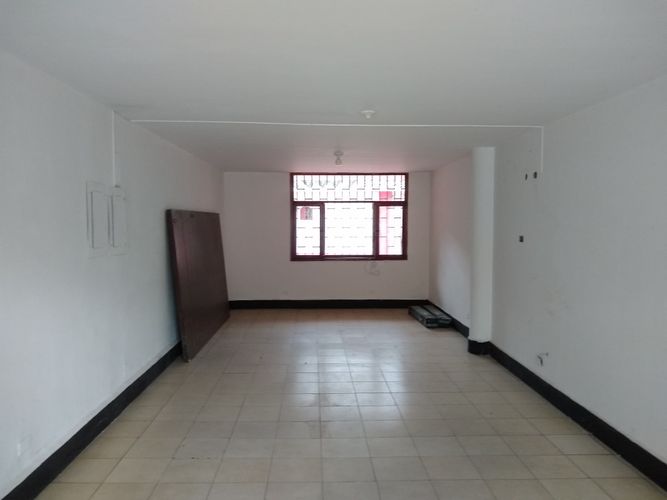 Bodega en venta en La Merced, Cúcuta, 947 m² · foto 2 de 24