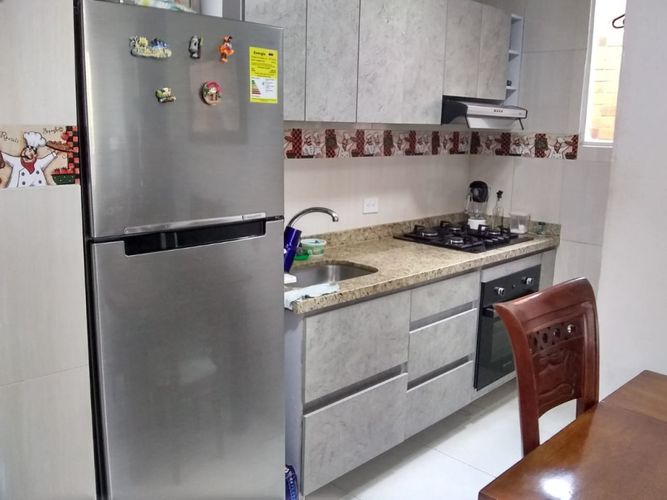 Apartamento de 3 alcobas en venta en Agualinda I, Los Patios, 43 m² · foto 3 de 13
