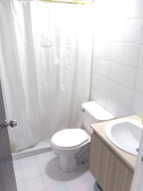 Apartamento de 3 alcobas en venta en Agualinda I, Los Patios, 43 m² · foto 13 de 13
