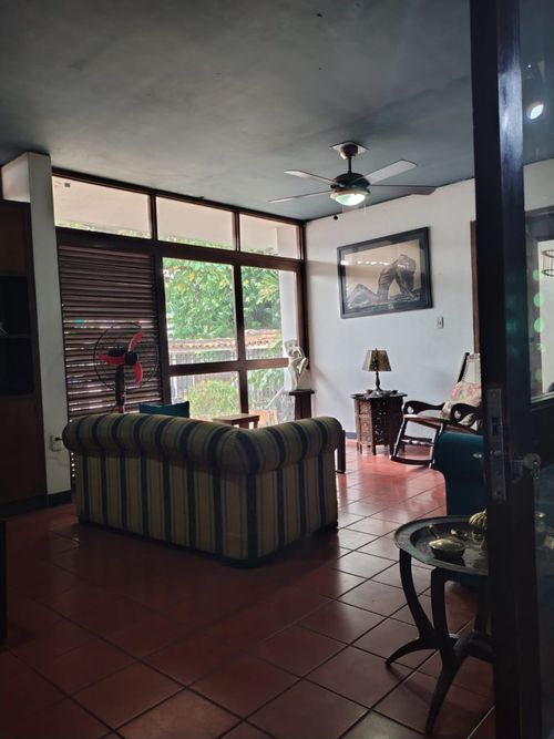 Casa de 3 alcobas en venta en Caobos, Cúcuta, 342 m² · foto 19 de 23