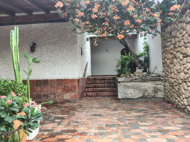 Casa de 3 alcobas en venta en Caobos, Cúcuta, 342 m² · foto 23 de 23