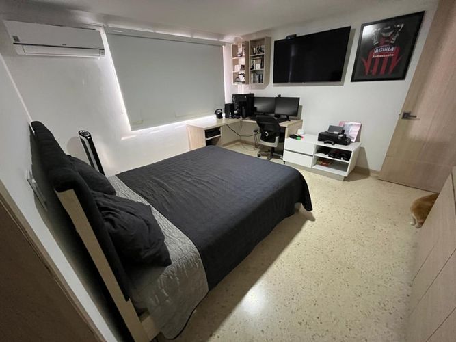 Apartamento de 3 alcobas en venta en La Floresta, Los Patios, 218 m² · foto 11 de 24