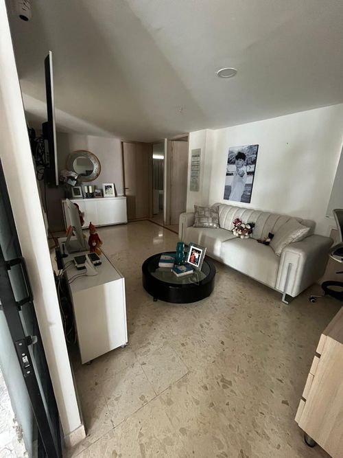 Apartamento de 3 alcobas en venta en La Floresta, Los Patios, 218 m² · foto 23 de 24