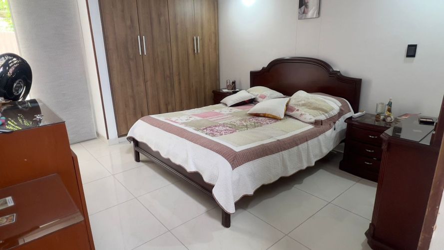 Casa de 3 alcobas en venta en Bellavista, Los Patios, 350 m² · foto 11 de 24
