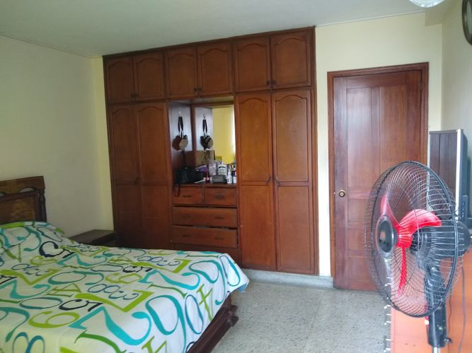 Casa de 8 alcobas en venta en Ceiba Ii, Cúcuta, 301 m² · foto 6 de 12