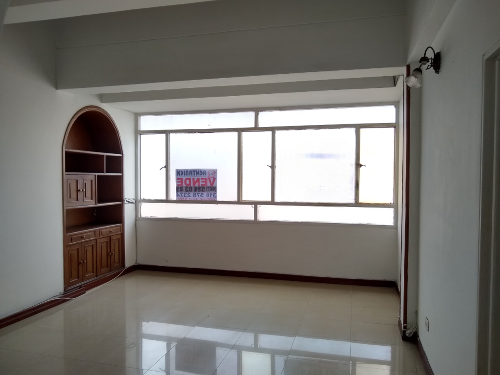 Apartamento en venta en Caobos, Cúcuta · foto 3 de 15