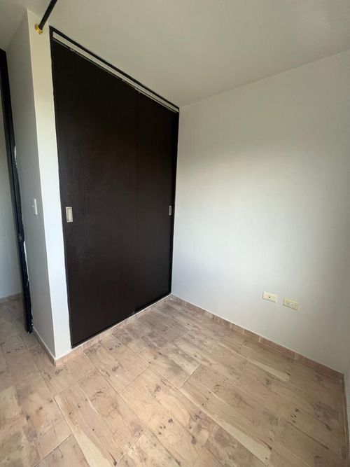 Apartamento de 3 alcobas en venta en Trapiches Ii, Villa del Rosario, 46 m² · foto 5 de 10